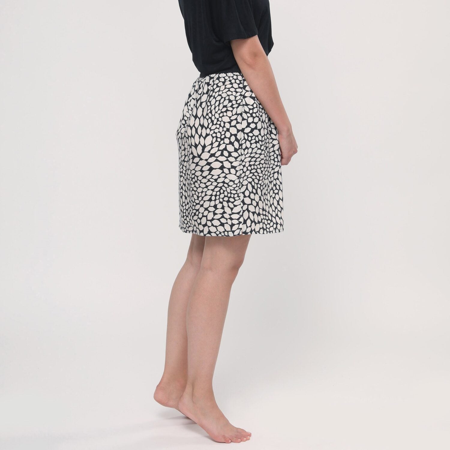 Lovjoi_Skirt_Cymophan_03