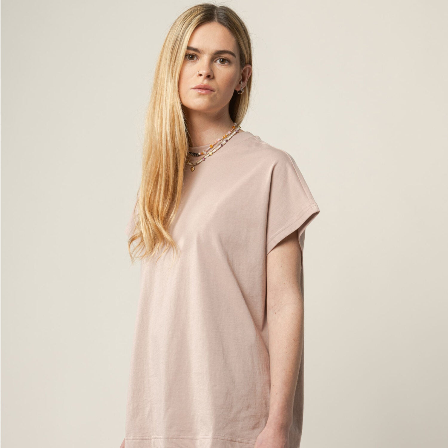 MELA Damen T-Shirt "MADHU"
