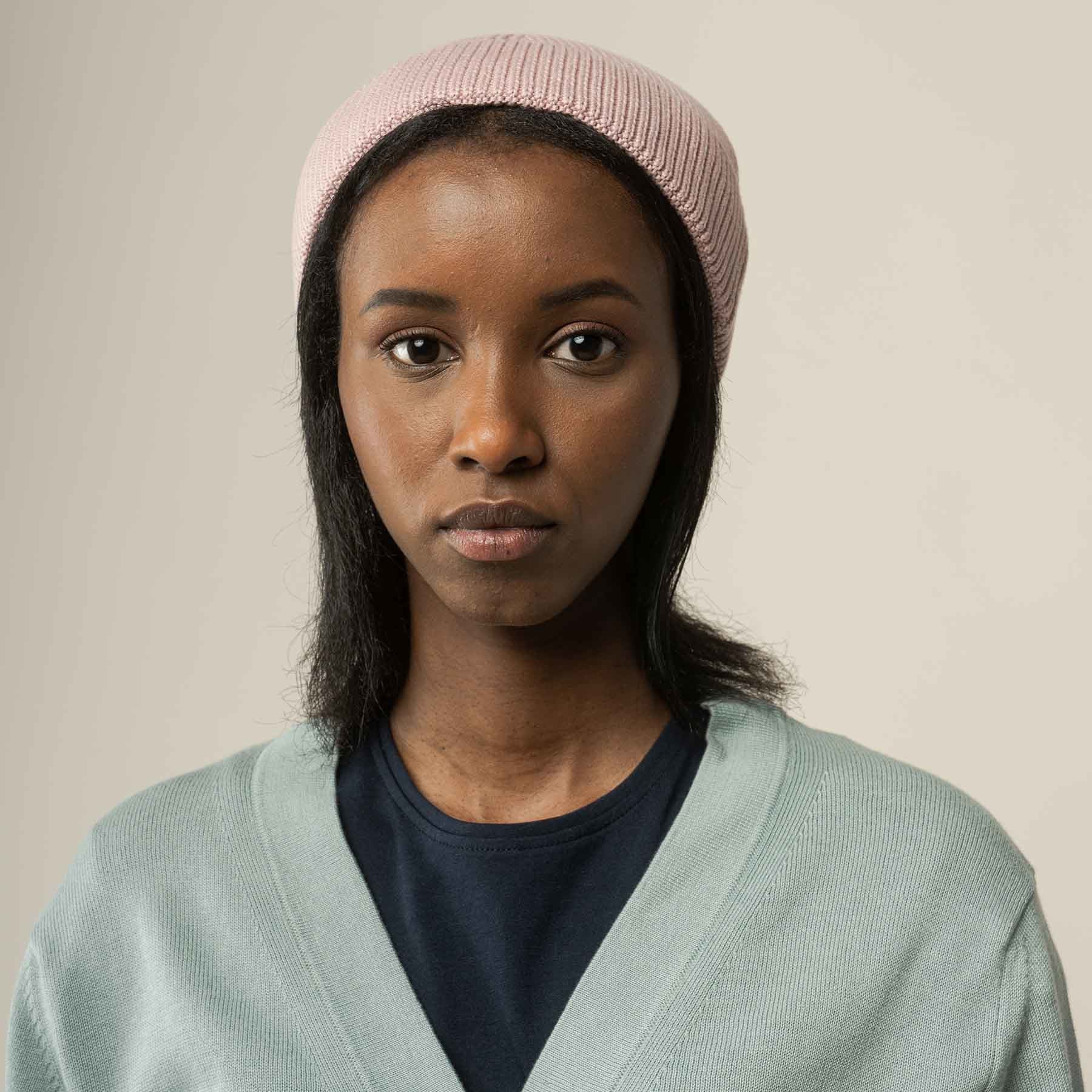 MELA Unisex Kurze Rippstrick Mütze RAFI - rose_1