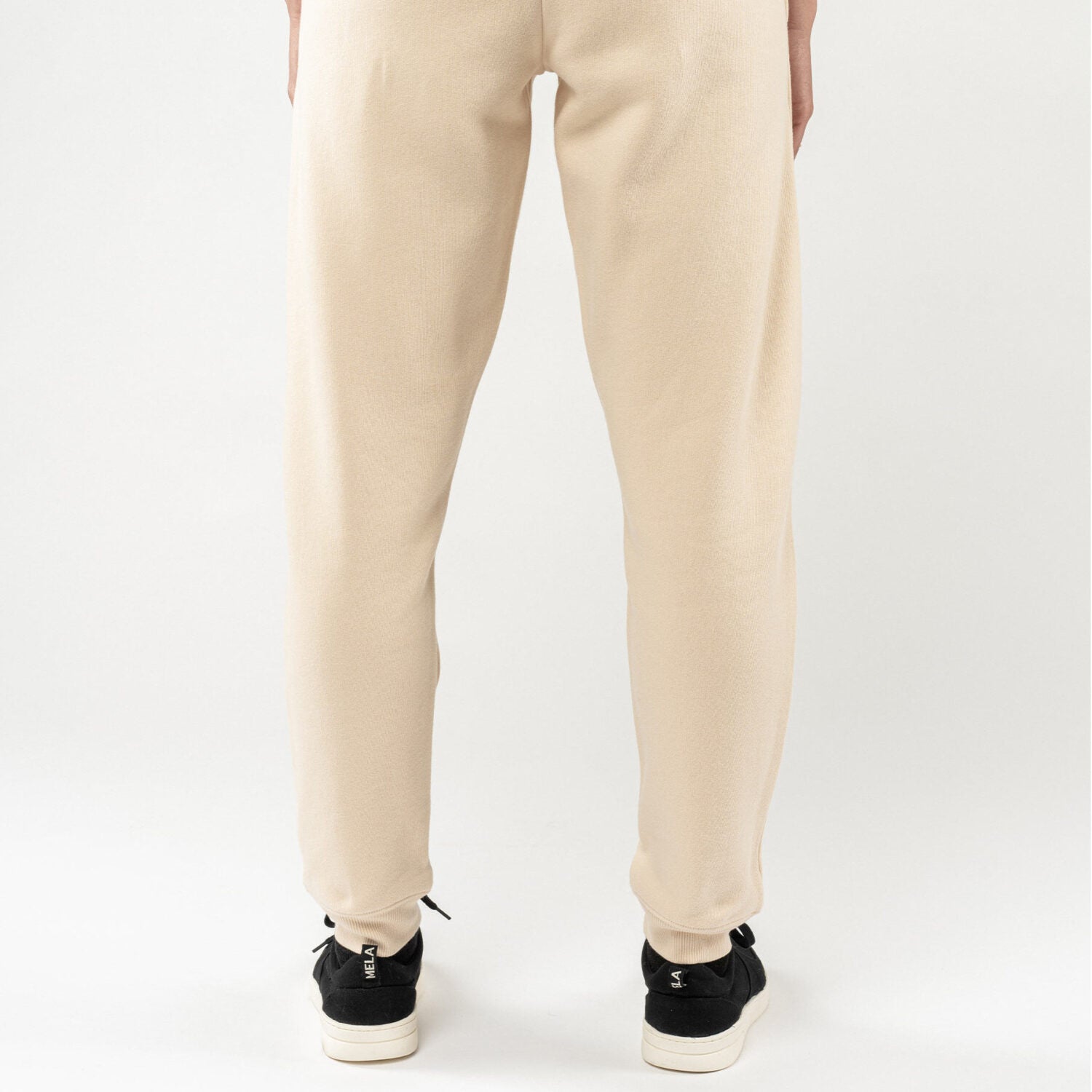 MELA Unisex Sweathose "AKESHA" - oat
