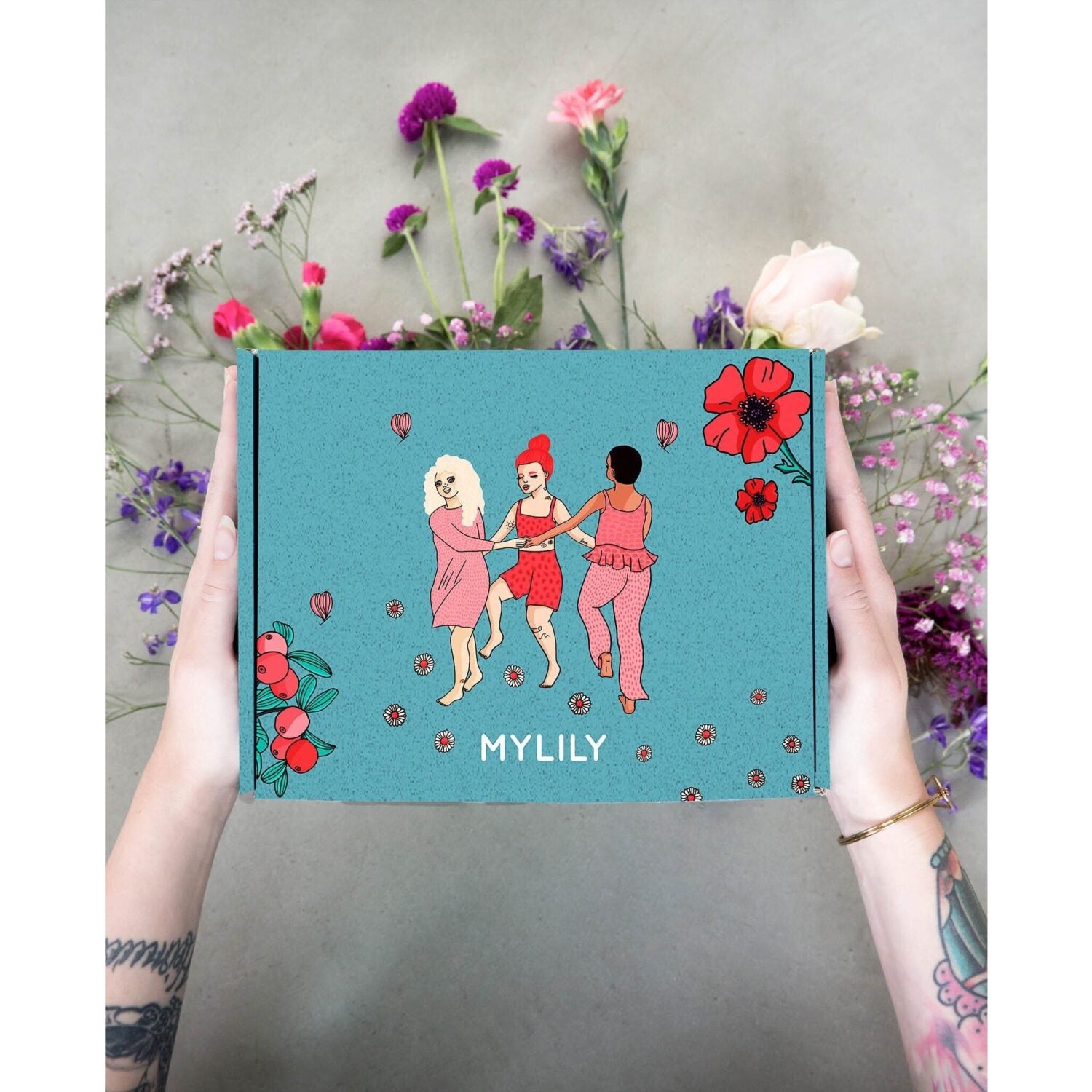 MYLILY First Period Kit (3)