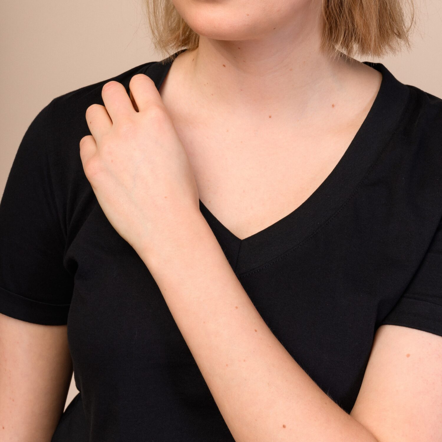 Melawear Pria schwarz (4)
