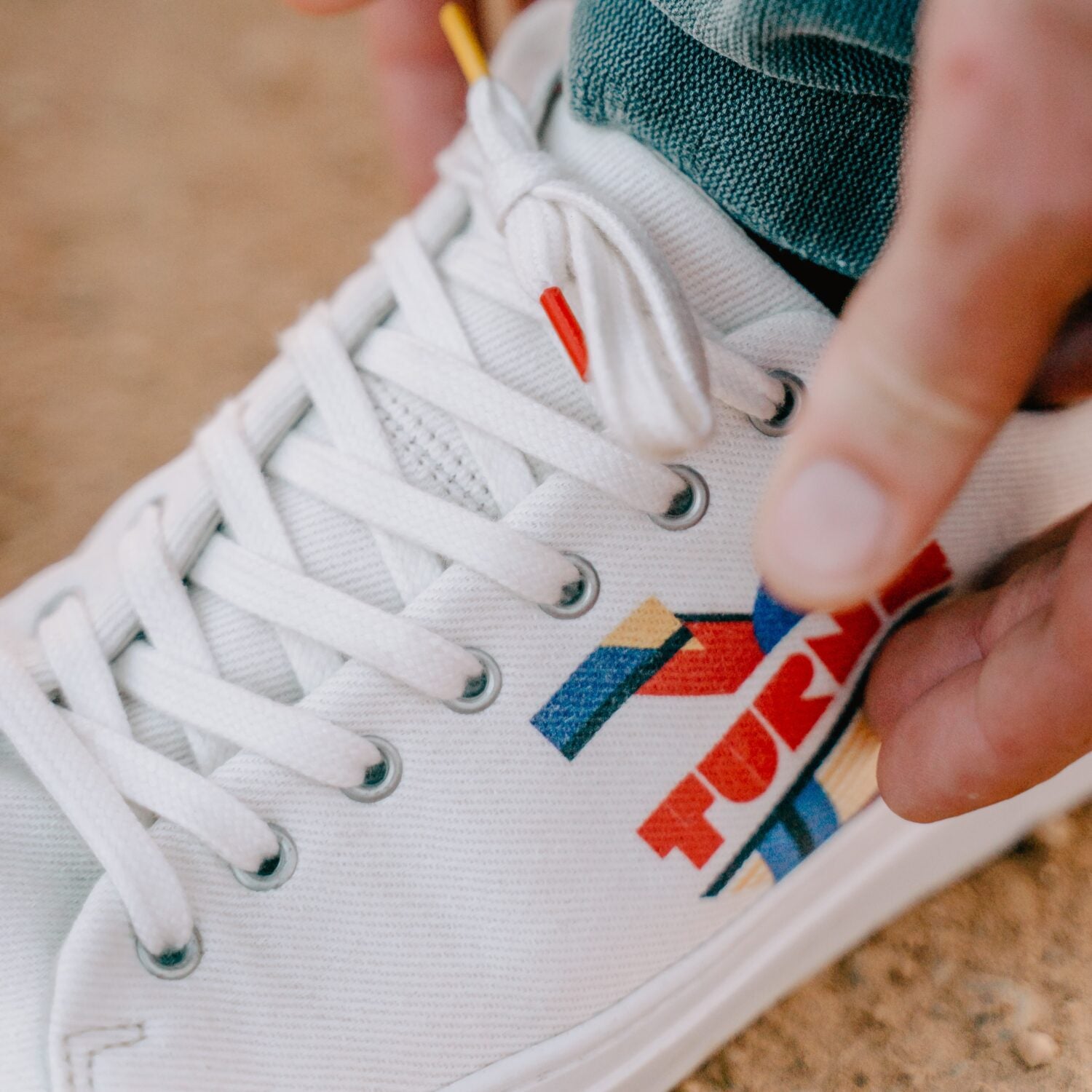 MyTurns Sneaker "Modell 00"