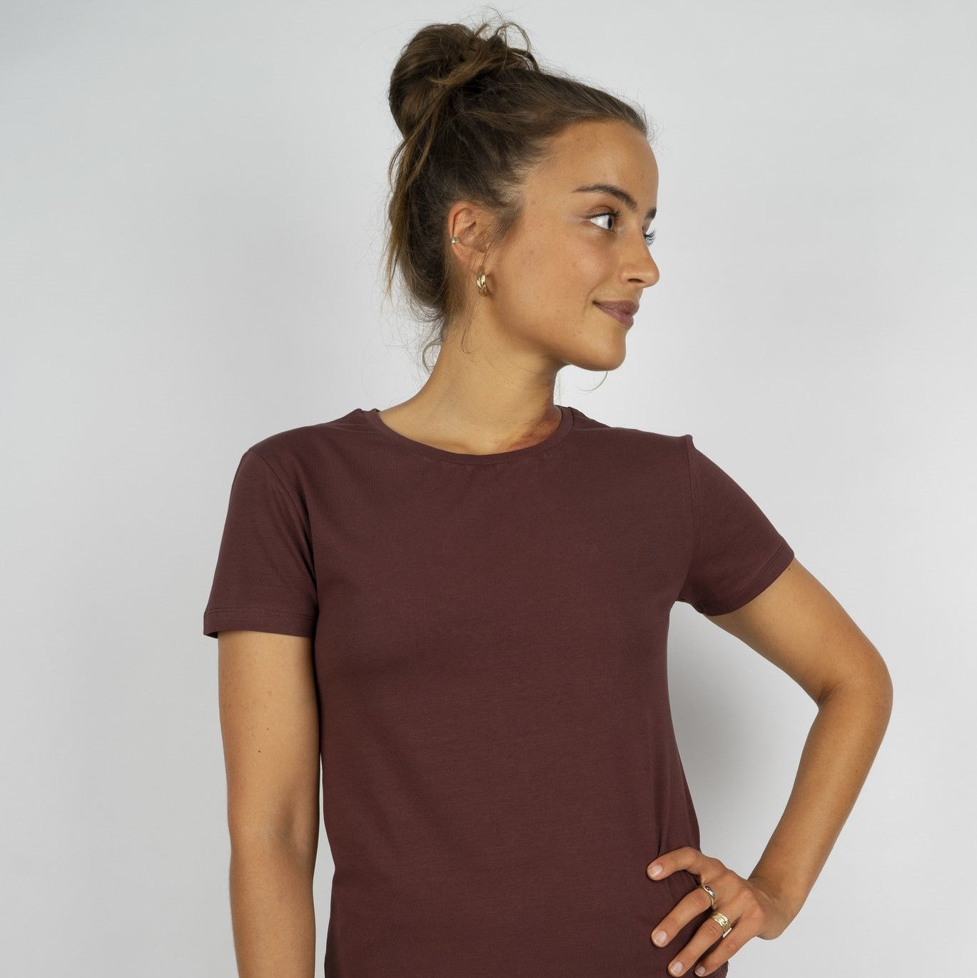 Noorlys_ T-Shirt KARI RumRaisin_1