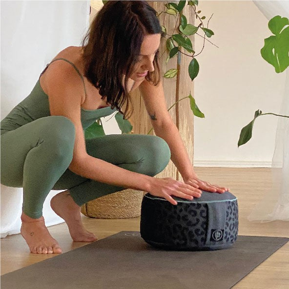 OM_YA_Yogakissen_Deep_Wild_02