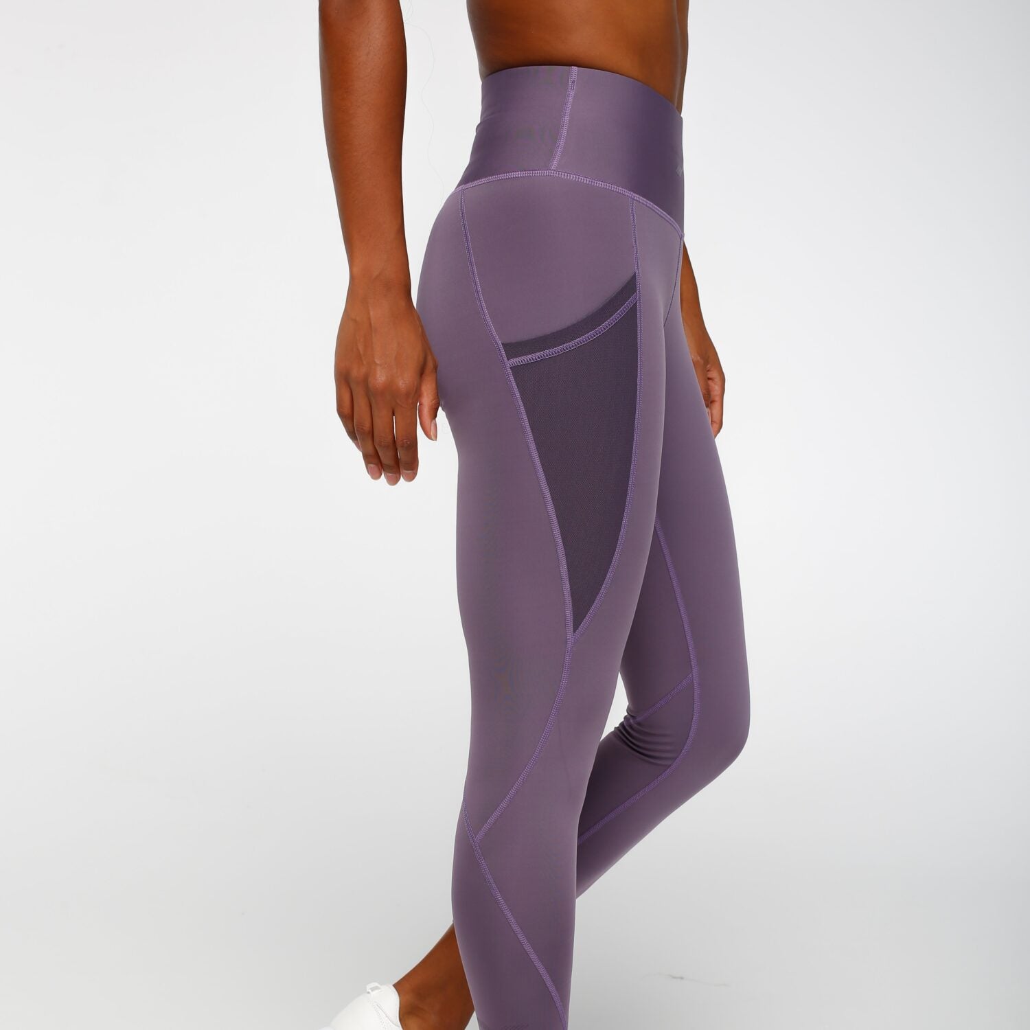 SwedishFall_New_Movement_Tights_Lilac_3