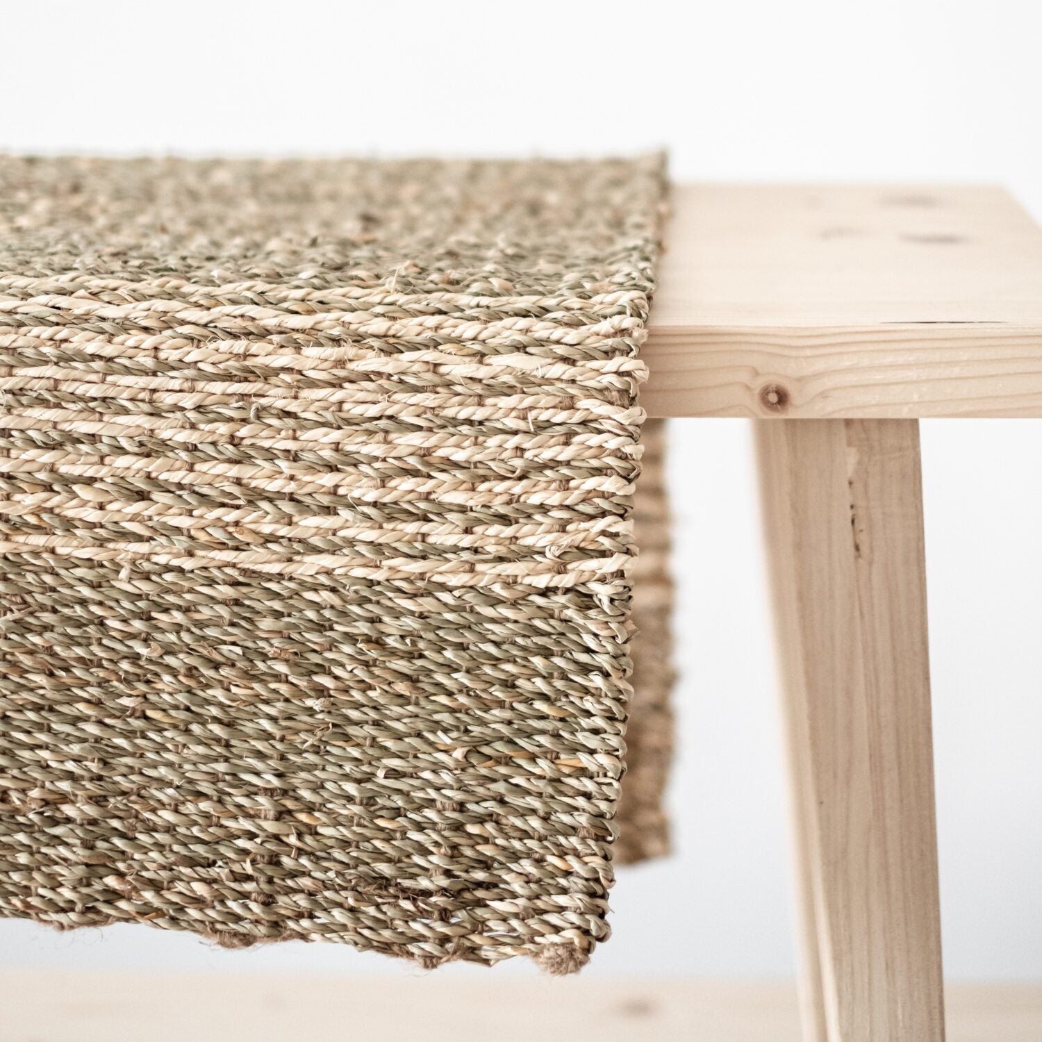 atisan_kleiner_teppich_minta_seegras_palmbaetter_geflochten_01