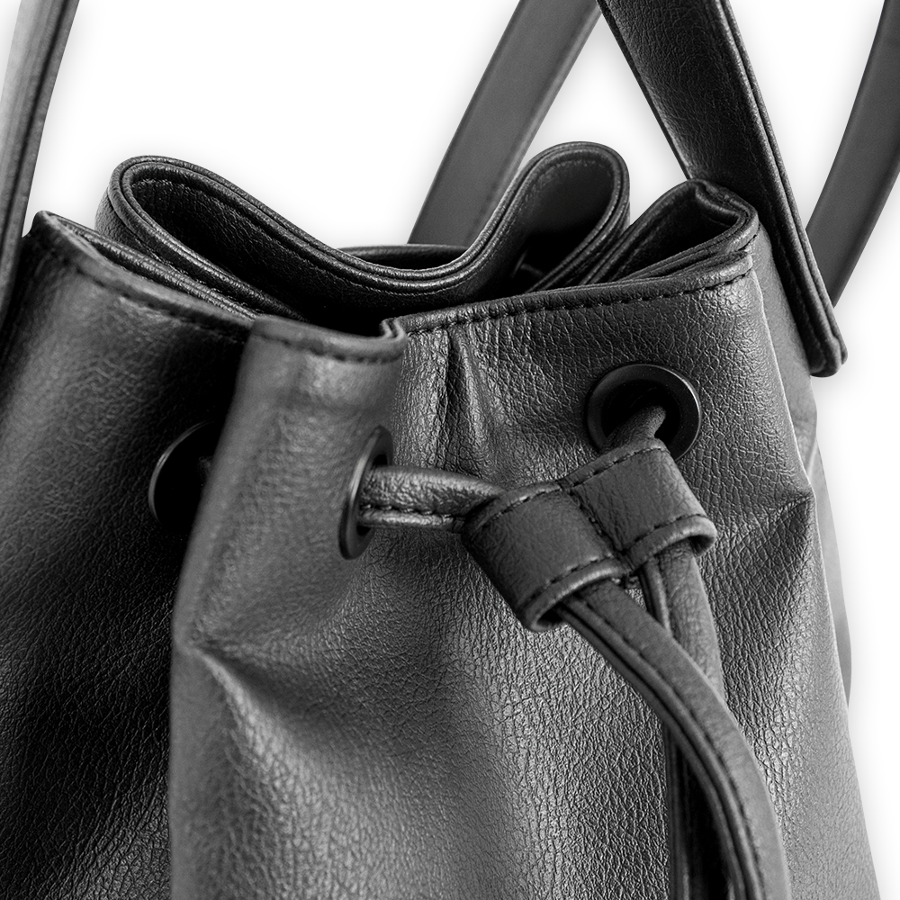 nuuwai Vegane Beuteltasche KARI night black (3)