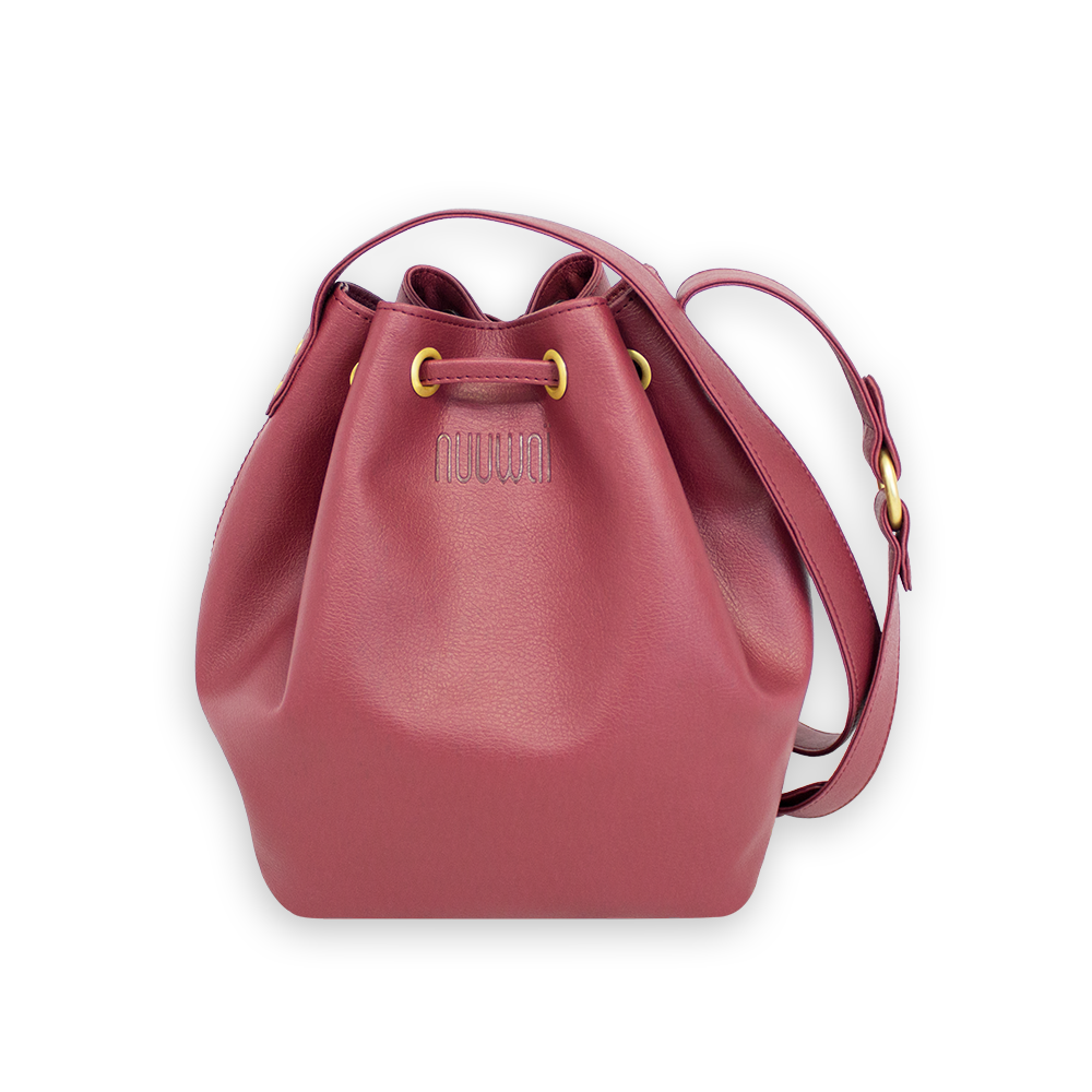 nuuwai Vegane Beuteltasche KARI red berry (2)