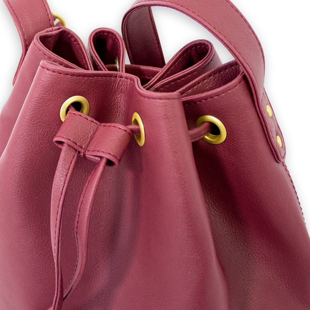 nuuwai Vegane Beuteltasche KARI red berry (4)