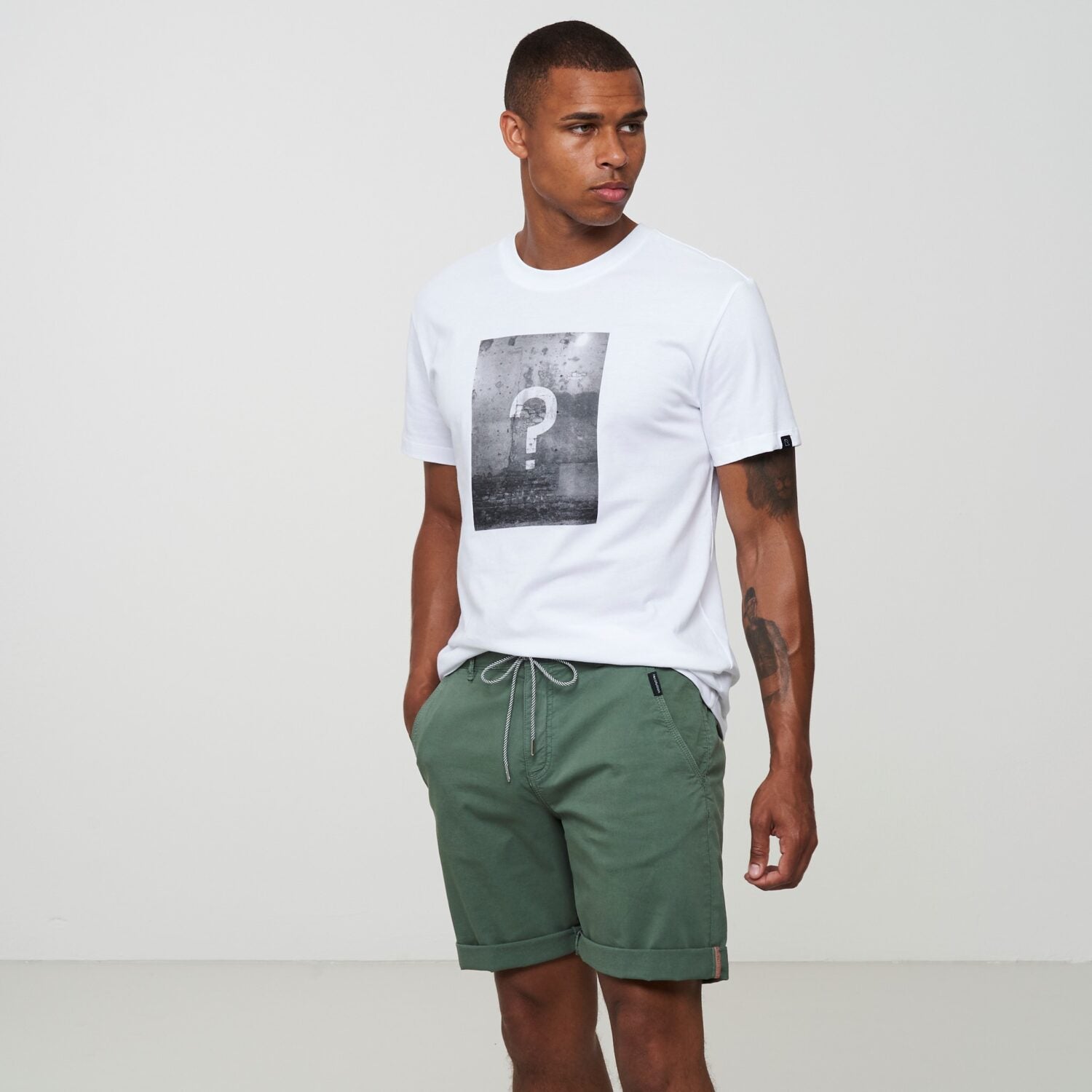 recolution Herren Shorts "MARJORAM" - Khaki