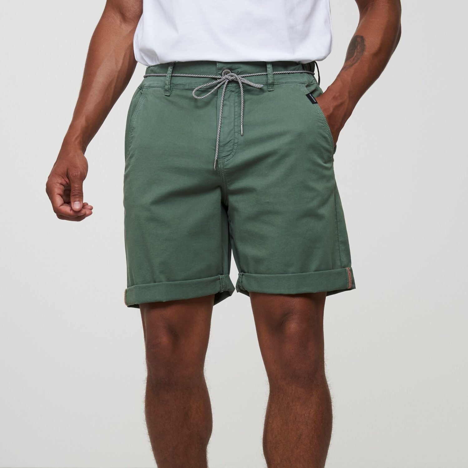 recolution Herren Shorts "MARJORAM" - Khaki